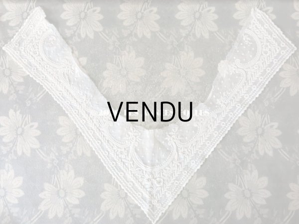 画像3: 19世紀  アンティーク ホワイトワークの付け襟  花模様 (3)