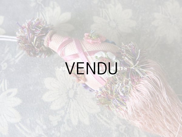 画像7: 19世紀 アンティーク シルク製 ピンクの大きなタッセル ポンポン パスマントリー  (7)