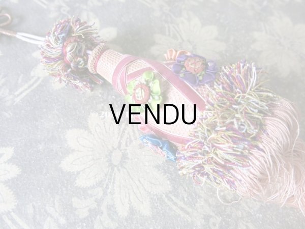 画像10: 19世紀 アンティーク シルク製 ピンクの大きなタッセル ポンポン パスマントリー  (10)