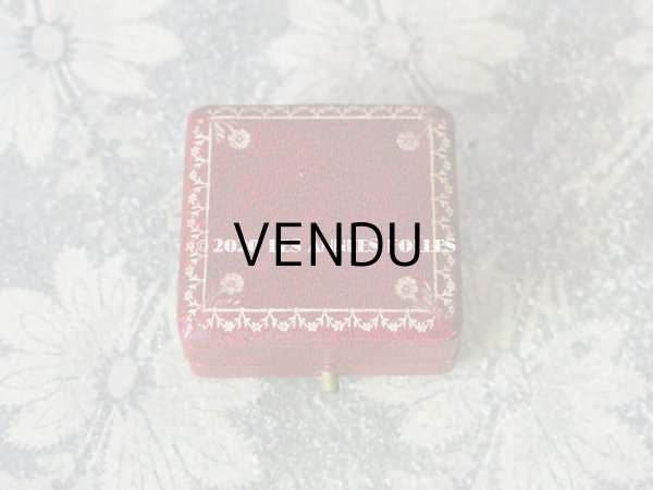 画像3: アンティーク 花模様の金彩入り ジュエリーボックス グレナディンレッド (3)