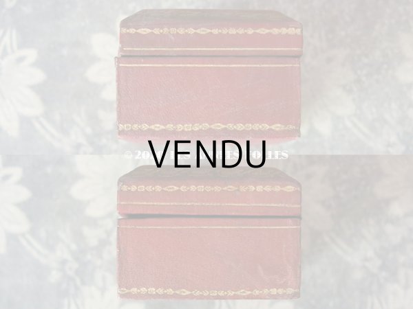 画像5: 19世紀 アンティーク 本革製　王冠＆イニシャル【N】　スタンプケース 切手入れ  (5)