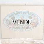 画像: 19世紀末 アンティーク 天使のパフュームボックス HUILE SAIDA  - PARFUMERIE VIBERT FRERES PARIS -