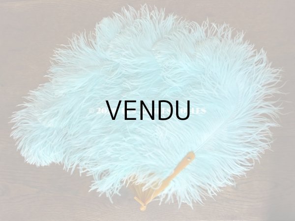 画像4: 1900年代 アンティーク 王冠付き 大きなファン  ブルーのフェザー (4)