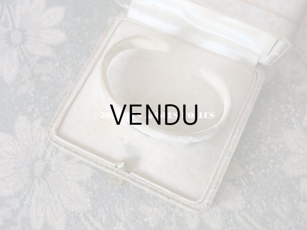 画像8: アンティーク 薔薇とリボンのガーランド ブレスレット用 ジュエリーボックス ライトグレー (8)