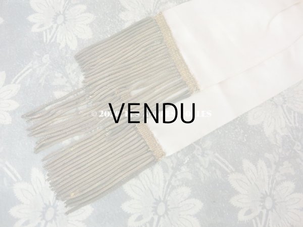 画像3: アンティーク コミュニオンの腕章 聖心のメタルモチーフ付 (3)