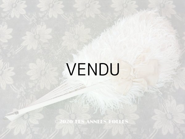 画像5: アンティーク 淡いピンクベージュのリボン付 オフホワイトのフェザーのファン  (5)