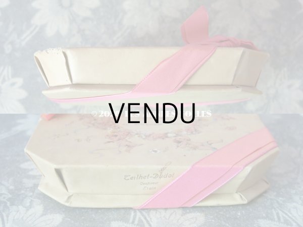 画像4: 1938年 アンティーク 天使＆薔薇のリース バテムのお菓子箱 (4)