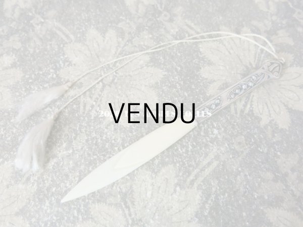 画像2: 【10周年セール対象外】 1900年代 アンティーク シルバー製　鈴蘭のブックマーク & ペーパーカッター   (2)