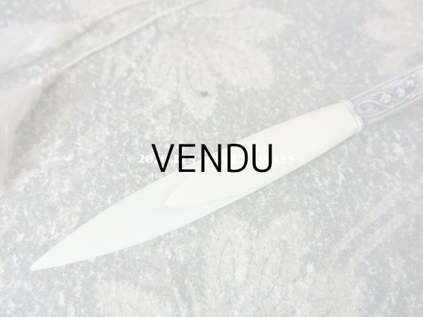 画像4: 【10周年セール対象外】 1900年代 アンティーク シルバー製　鈴蘭のブックマーク & ペーパーカッター   (4)