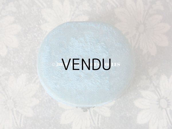 画像4: １９世紀末 アンティーク ジュエリーボックス ベルベット ＆ シルクサテン スモーキーブルー ブレスレット用 (4)