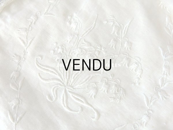 画像3: 【10周年セール対象外】 アンティーク 鈴蘭の刺繍入り  リボンが結ばれたオモニエール  (3)