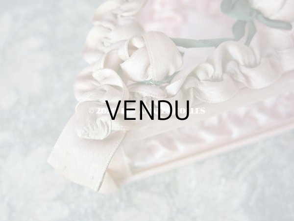 画像7: 【10周年セール対象外】 アンティーク ロココモチーフ付き リボンワークのジュエリーボックス ピンク ガラスケース (7)