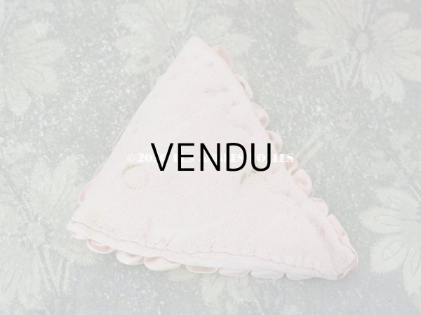 画像15: 【10周年セール対象外】 アンティーク ロココモチーフ付き リボンワークのジュエリーボックス ピンク ガラスケース (15)