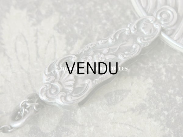 画像7: 19世紀 シルバー製 舞踏会の手帳 モノグラム入り ロカイユ装飾 ペンシル付 CARNET DE BAL カルネ・ド・バル (7)