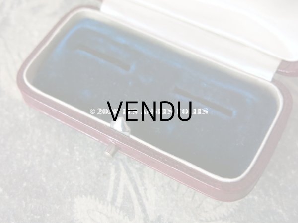 画像8: 【10周年セール対象外】　アンティーク 本革製 ウェディングリング用 ジュエリーボックス  ボルドー (8)