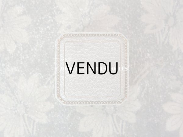 画像7: 【10周年セール対象外】　アンティーク 金彩入り ペンダント用 ジュエリーボックス グレイ (7)