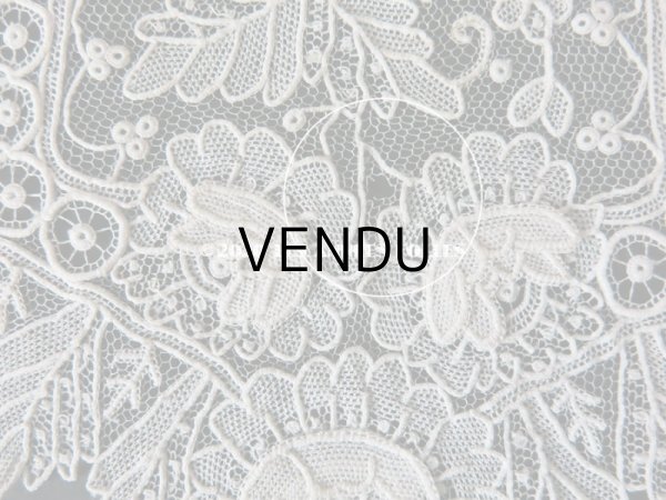 画像3: 19世紀末 アンティーク ニードルレース ポワンドローズの袖飾りのセット ポワンドガーズ 【ポワン・ド・ガーズ】 【ポワン・ド・ローズ】  (3)