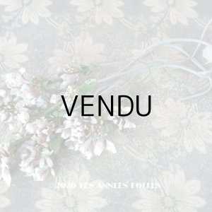 画像: アンティーク 薄紫の布花 コサージュ