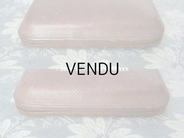 画像6: 19世紀 アンティーク 王冠付き 大きなジュエリーボックス ブローチ用 (6)