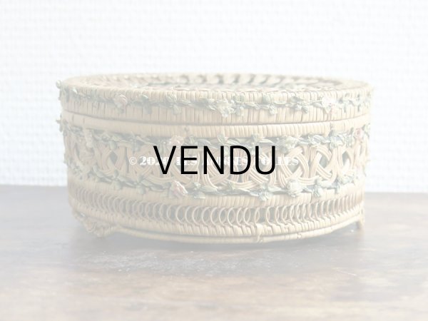 画像9: 1900年代 アンティーク  ロココトリム付きパニエ チョコレート箱  『ショコラ・フランソワ・マルキ』  - CHOCOLAT FRANCOIS MARQUIS PARIS - (9)