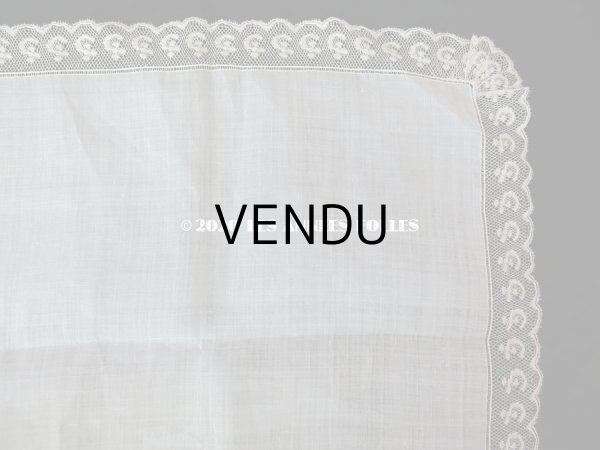 画像16: 新品同様 1914年 アンティーク 結婚式のハンカチ 花婿用　大判   ホワイトワーク & 手編みのヴァランシエンヌレース (16)