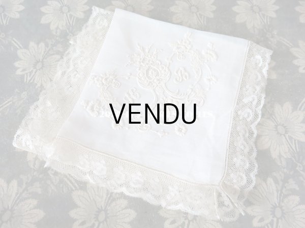 画像5: 新品同様 1914年 アンティーク 結婚式のハンカチ 花婿用　大判   ホワイトワーク & 手編みのヴァランシエンヌレース (5)