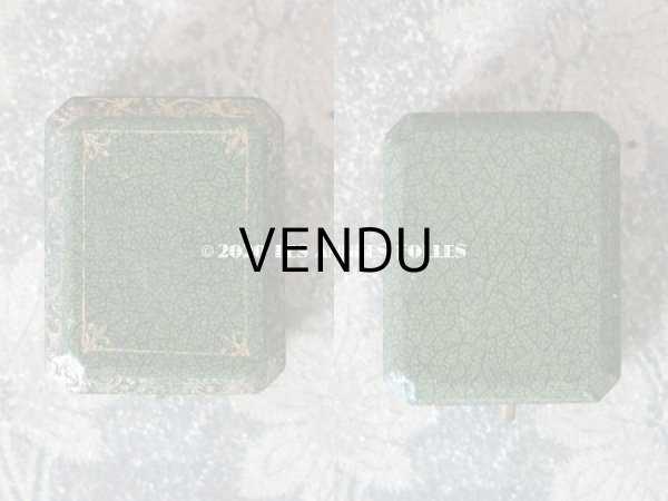 画像3: アンティーク ペンダント用 ジュエリーボックス 金彩入り グリーン  (3)