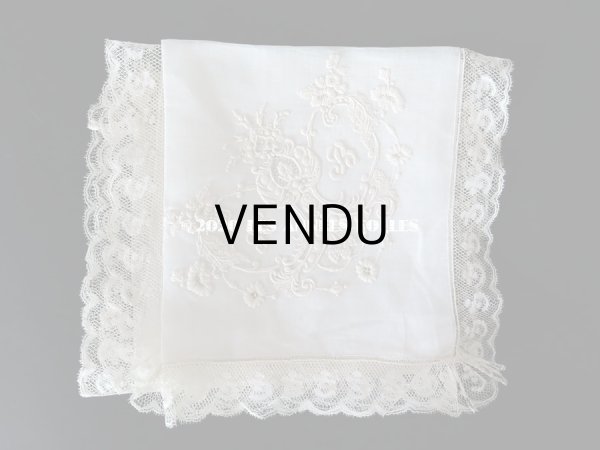 画像4: 新品同様 1914年 アンティーク 結婚式のハンカチ 花婿用　大判   ホワイトワーク & 手編みのヴァランシエンヌレース (4)