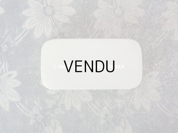 画像4: 1920年代 アンティーク とても小さなドラジェのお菓子箱 バテム BAPTEME 薔薇とリボンのガーランド  (4)