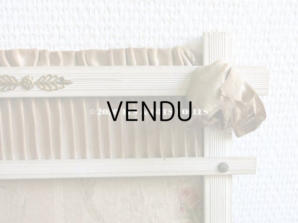 画像8: 1900年代 アンティーク　カルトナージュのラック 薔薇模様 (8)