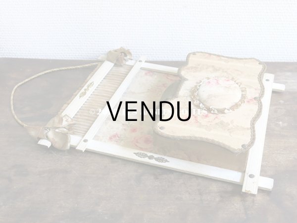 画像9: 1900年代 アンティーク　カルトナージュのラック 薔薇模様 (9)