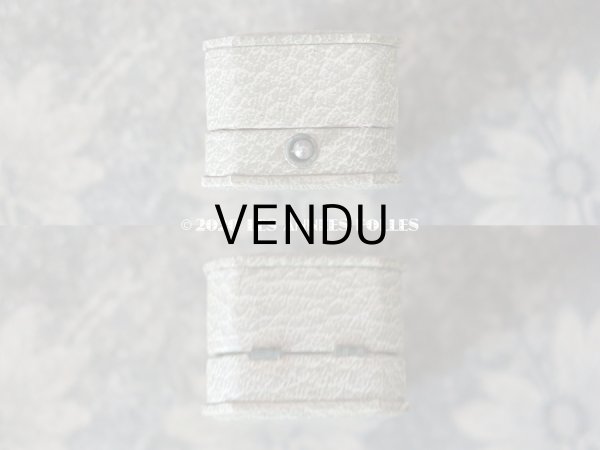 画像3: アンティーク　ブローチ用 ジュエリーボックス 金彩入り ライトグレー (3)