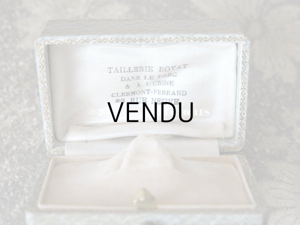 画像8: アンティーク　ブローチ用 ジュエリーボックス 金彩入り ライトグレー (8)