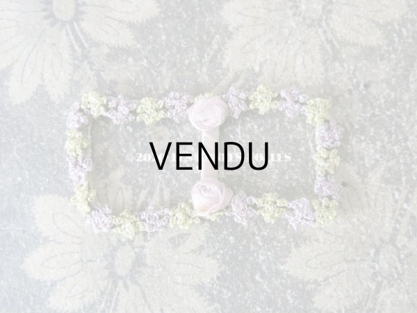 画像2: アンティーク バックル 薄紫色の薔薇のロココトリム (2)