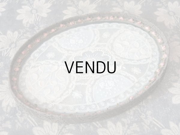 画像5: 19世紀末 アンティーク トレイ　ロココトリム＆レースの装飾 小物入れ (5)