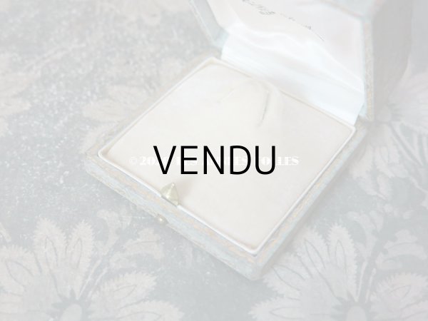 画像8: アンティーク　ブローチ用 ジュエリーボックス 金彩入り ライトグレー (8)