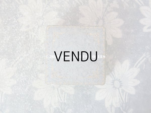 画像3: アンティーク　ブローチ用 ジュエリーボックス 金彩入り ライトグレー (3)