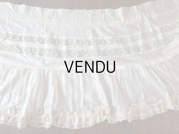 画像13: 1900年代 アンティーク  ドレスの裾 パウダーピンクのシルクサテン＆レース  1.3m  (13)