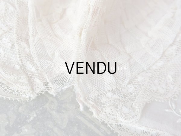 画像9: アンティーク レースのボネ ピンクのロココトリム & ホワイトワーク (9)