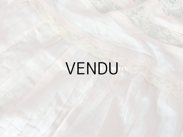 画像9: 1900年代 アンティーク  ドレスの裾 パウダーピンクのシルクサテン＆レース  1.3m  (9)