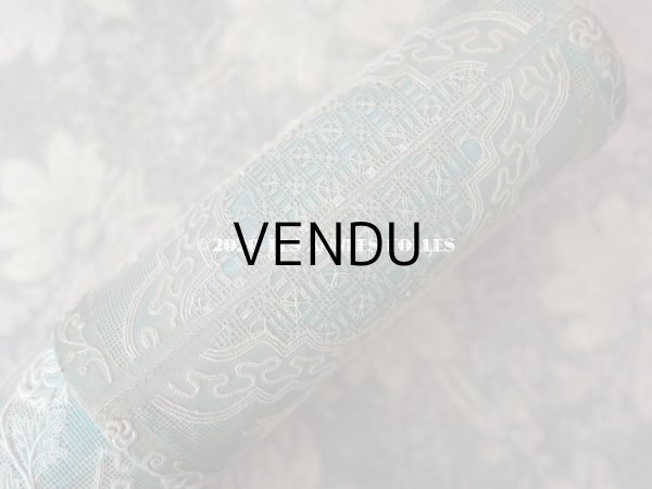 画像6: 19世紀初頭 アンティーク モノグラム入り ホワイトワークのボックス 筒型 (6)