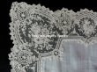 画像6: 19世紀 アンティーク ポワンドガーズのレース  結婚式のハンカチ 王冠 & モノグラムの刺繍 【 ポワン・ド・ガーズ 】 (6)