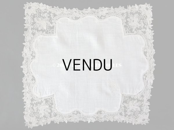 画像10: アンティーク ポワンドローズ  結婚式のハンカチ モノグラム刺繍入り 【ポワン・ド・ローズ】　【ポワン・ド・ガーズ】  (10)