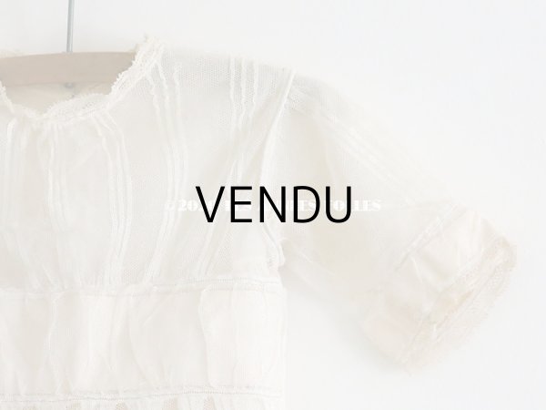 画像4: 1900年代 アンティーク ベビードレス 淡いピンクのリボン＆シルクの裏地付き 洗礼式のドレス (4)