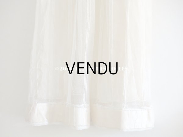 画像11: 1900年代 アンティーク ベビードレス 淡いピンクのリボン＆シルクの裏地付き 洗礼式のドレス (11)