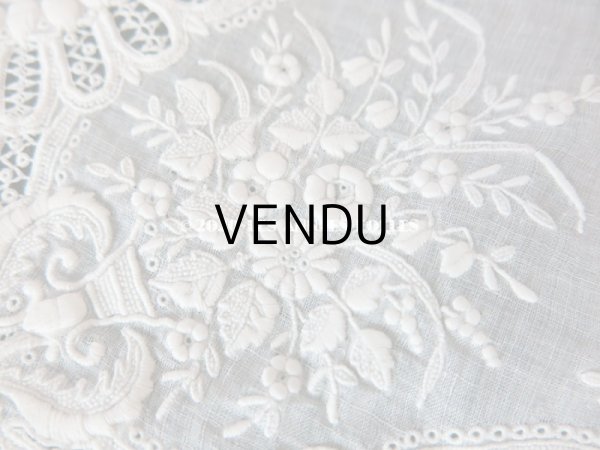 画像8: 19世紀 アンティーク  結婚式のハンカチ 【JC】 ホワイトワーク & 手編みのヴァランシエンヌレース  (8)