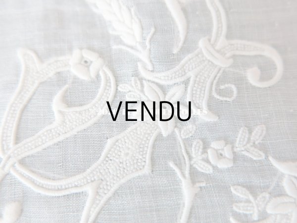 画像4: 19世紀 アンティーク  結婚式のハンカチ 【JC】 ホワイトワーク & 手編みのヴァランシエンヌレース  (4)