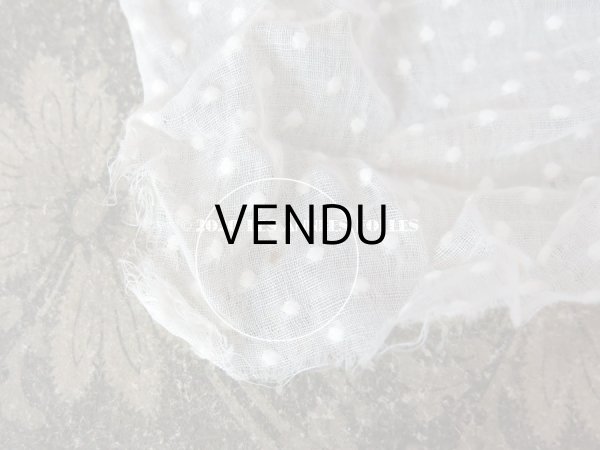 画像12: アンティーク  ドット柄の刺繍入り コットン生地  (12)