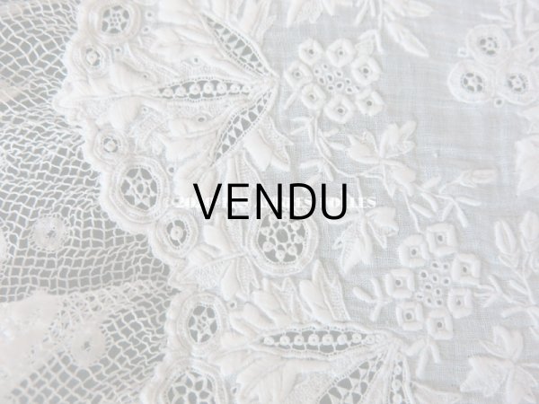 画像12: 19世紀 アンティーク  結婚式のハンカチ 【MA】 ホワイトワーク & 手編みのヴァランシエンヌレース  (12)