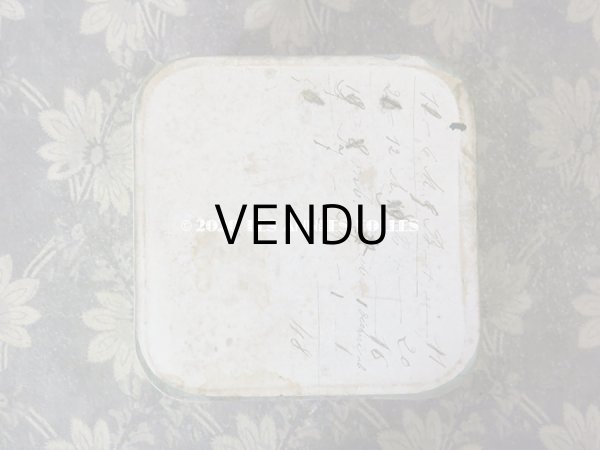 画像4: 19世紀末 アンティーク シルク製 チョコレートのお菓子箱 グレイッシュブルー (4)